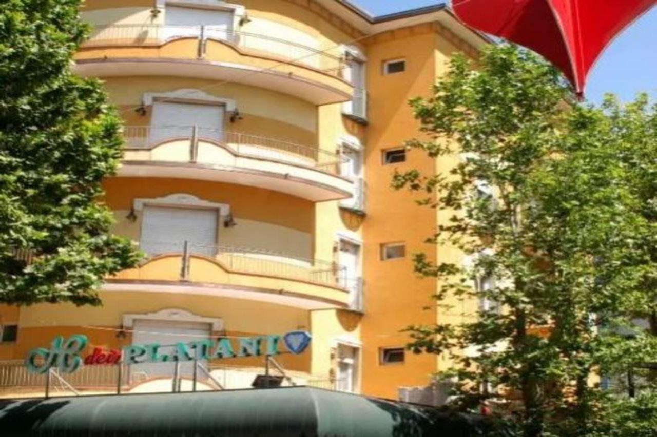 רימיני Hotel Dei Platani מראה חיצוני תמונה