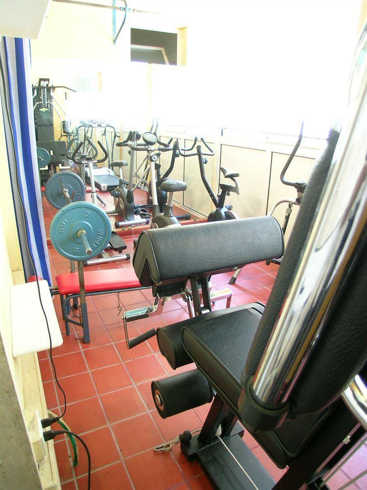 רימיני Hotel Dei Platani מראה חיצוני תמונה